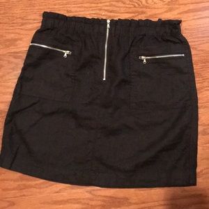 100% linen Lou & grey black skirt